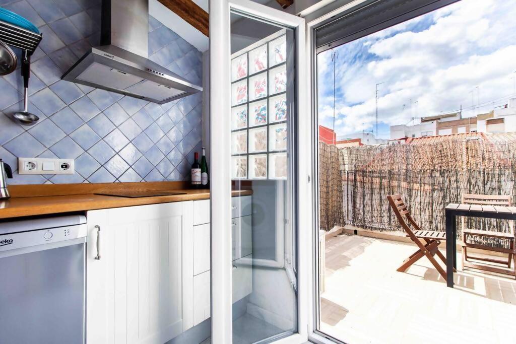 Estudio Para Parejas Con Terraza En La Playa Walencja Zewnętrze zdjęcie